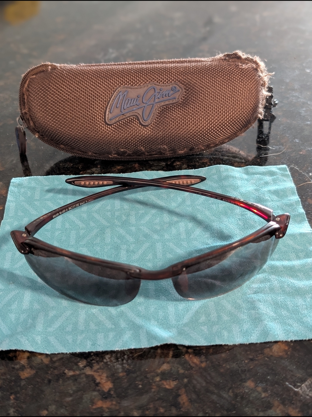 Maui Jim Brown Frame Sunglasses with Brown Lenses and Case